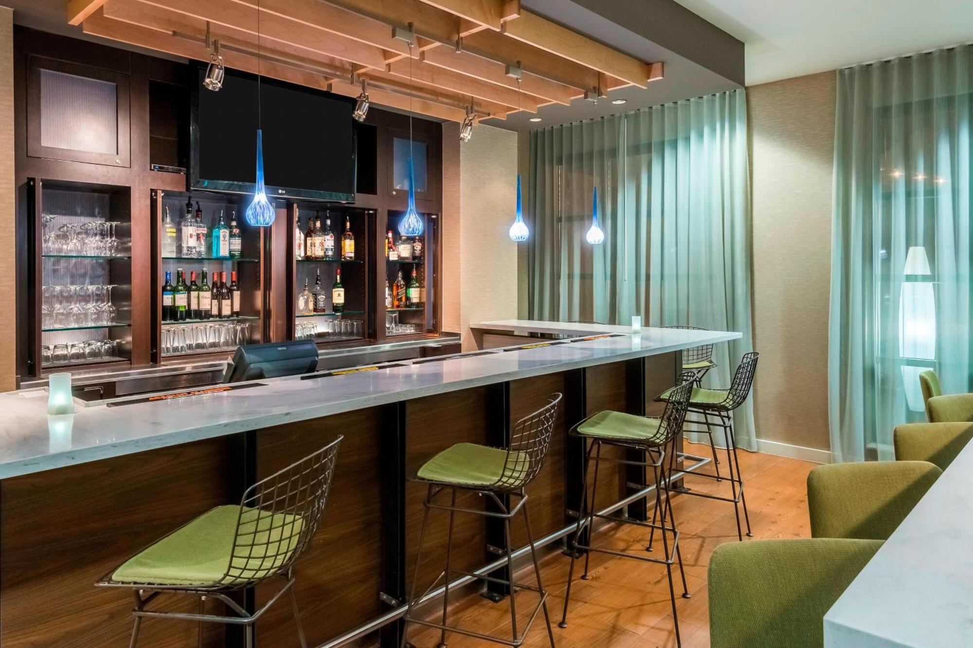 Courtyard By Marriott Chattanooga Downtown Экстерьер фото