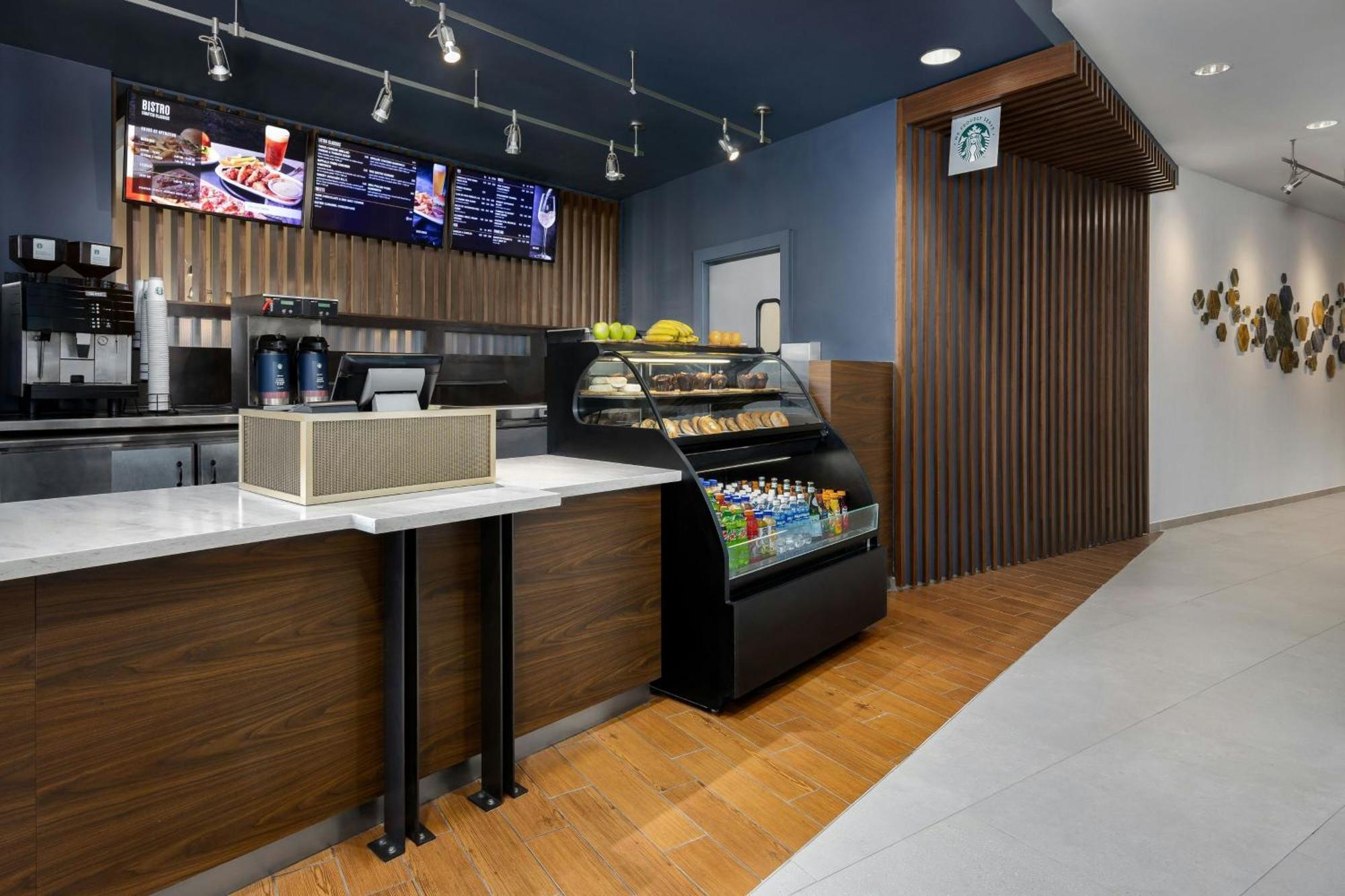 Courtyard By Marriott Chattanooga Downtown Экстерьер фото