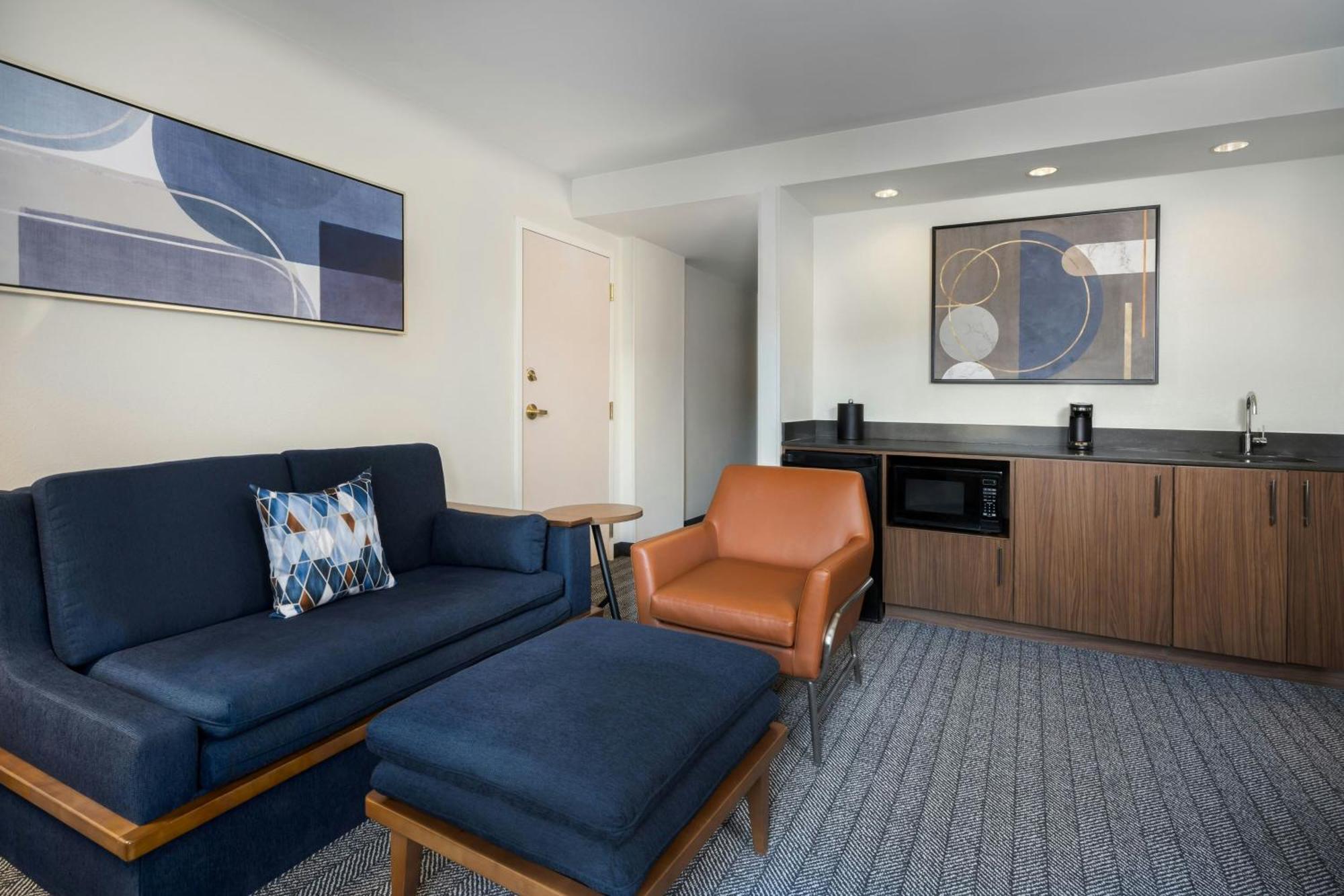 Courtyard By Marriott Chattanooga Downtown Экстерьер фото